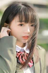 混在美女如云的公司